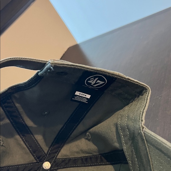 NWOT * Los Angeles Dodgers Olive Green Cap with White LA Logo - Picture 5 of 5